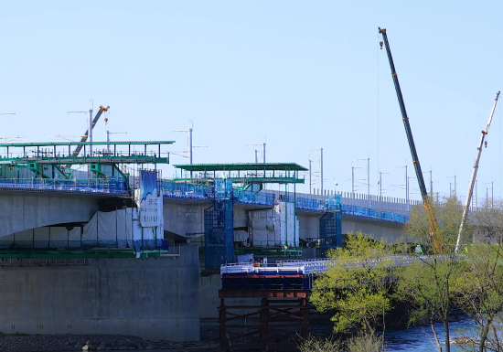 橋梁建設現場